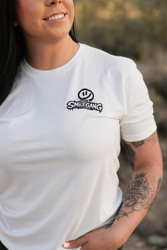 SMILEGANG T-SHIRT - 'Strong & Steady'