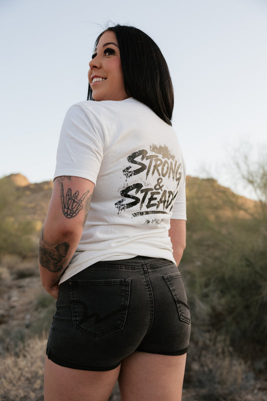 SMILEGANG T-SHIRT - 'Strong & Steady'